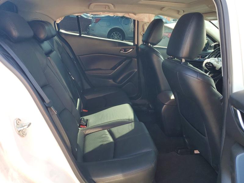 Продажа на аукционе авто 2018 Mazda 3, vin: 3MZBN1M38JM239893, номер лота: 52586656
