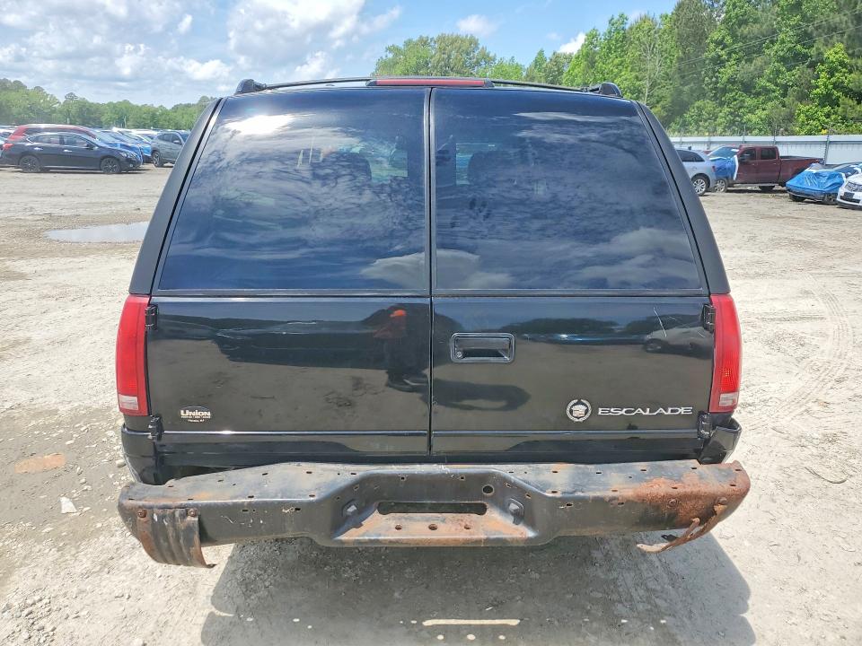 2000 Cadillac Escalade მანქანა იყიდება აუქციონზე, vin: 1GYEK63R2YR191337, აუქციონის ნომერი: 52815426
