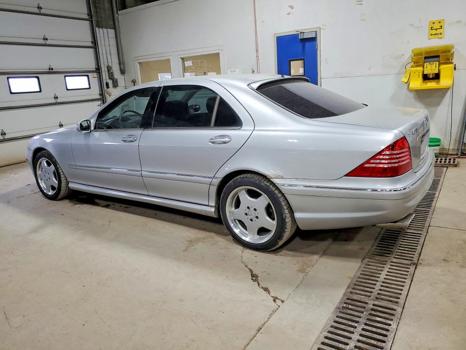 52718086 :رقم المزاد ، WDBNG70J13A330102 vin ، 2003 Mercedes-benz S مزاد بيع