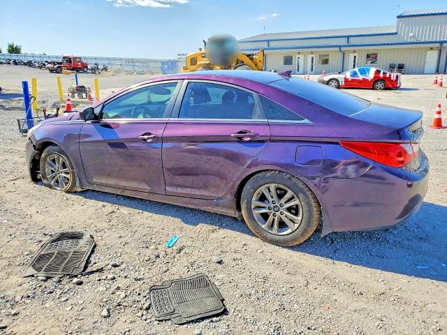 53302446 :رقم المزاد ، 5NPEB4AC8DH532735 vin ، 2013 Hyundai Sonata مزاد بيع