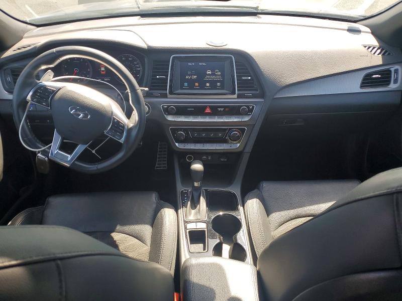 2018 Hyundai Sonata მანქანა იყიდება აუქციონზე, vin: 5NPE34AF1JH693639, აუქციონის ნომერი: 53328106