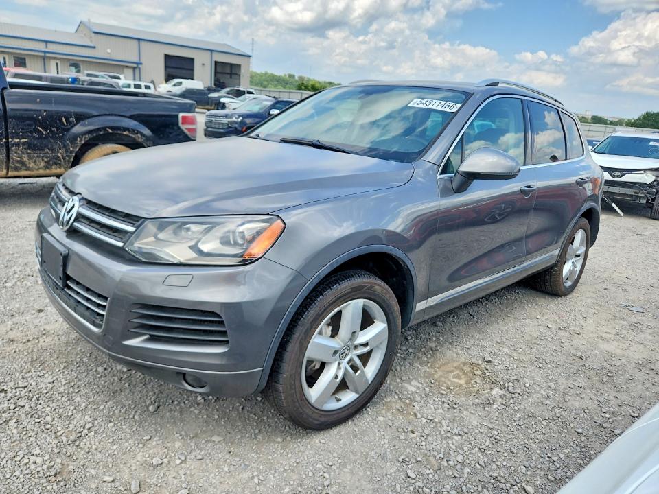 54311456 :رقم المزاد ، WVGEP9BP8ED012652 vin ، 2014 Volkswagen Touareg مزاد بيع