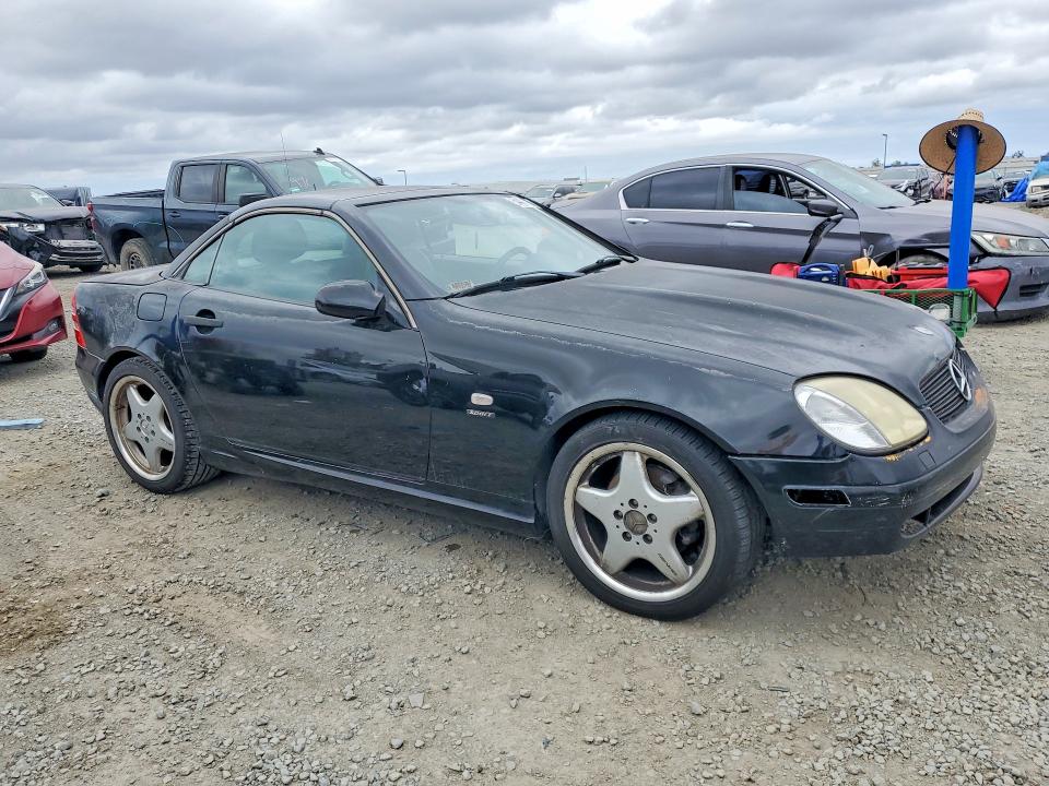Продаж на аукціоні авто 1999 Mercedes-benz Slk, vin: WDBKK47F0XF134078, номер лоту: 54484726