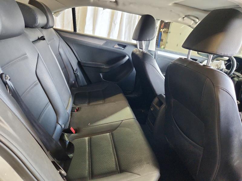 52190646 :رقم المزاد ، 3VW3A7AJ8FM320602 vin ، 2015 Volkswagen Jetta مزاد بيع