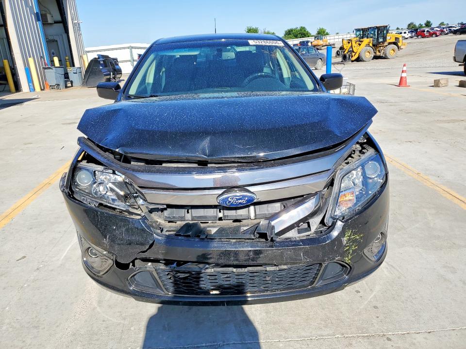 53286006 :رقم المزاد ، 3FAHP0KC1CR186258 vin ، 2012 Ford Fusion مزاد بيع