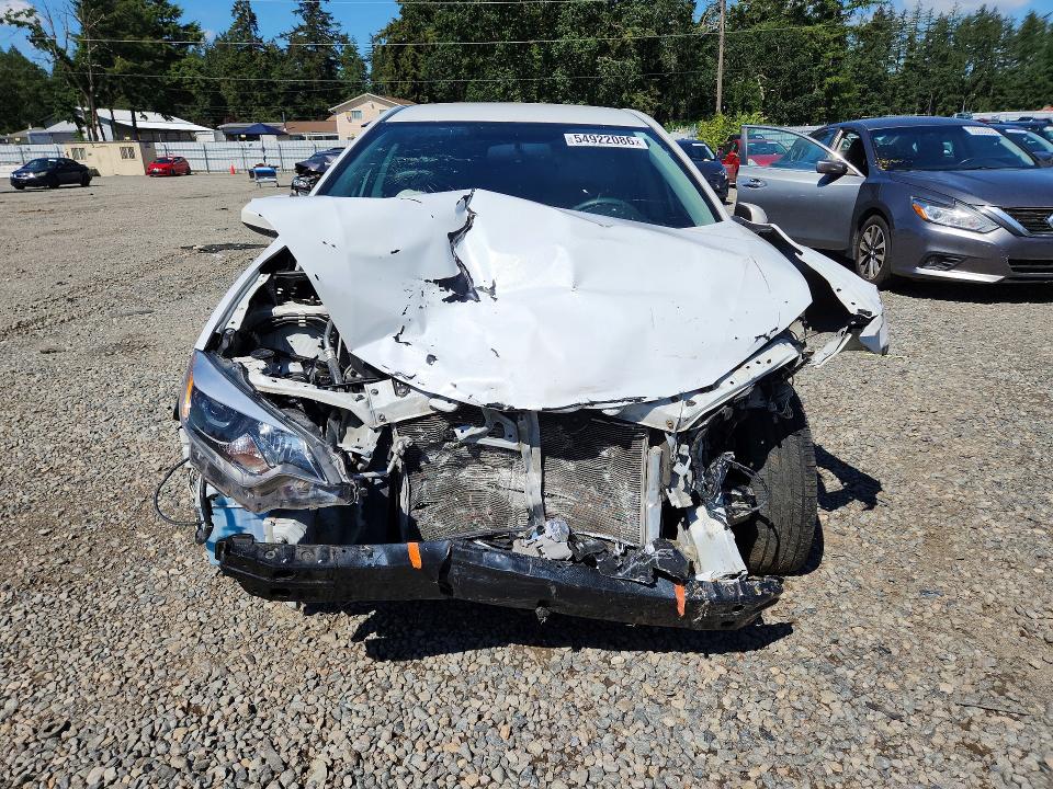 2015 Toyota Corolla მანქანა იყიდება აუქციონზე, vin: 5YFBPRHE6FP360400, აუქციონის ნომერი: 54922086