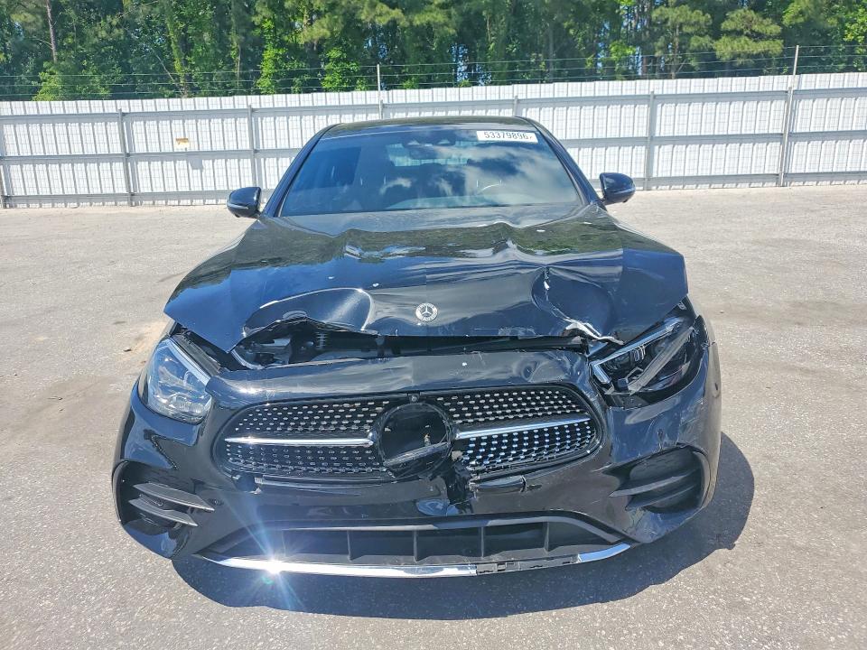2022 Mercedes-benz E მანქანა იყიდება აუქციონზე, vin: W1KZF8EB8NB007875, აუქციონის ნომერი: 53379896