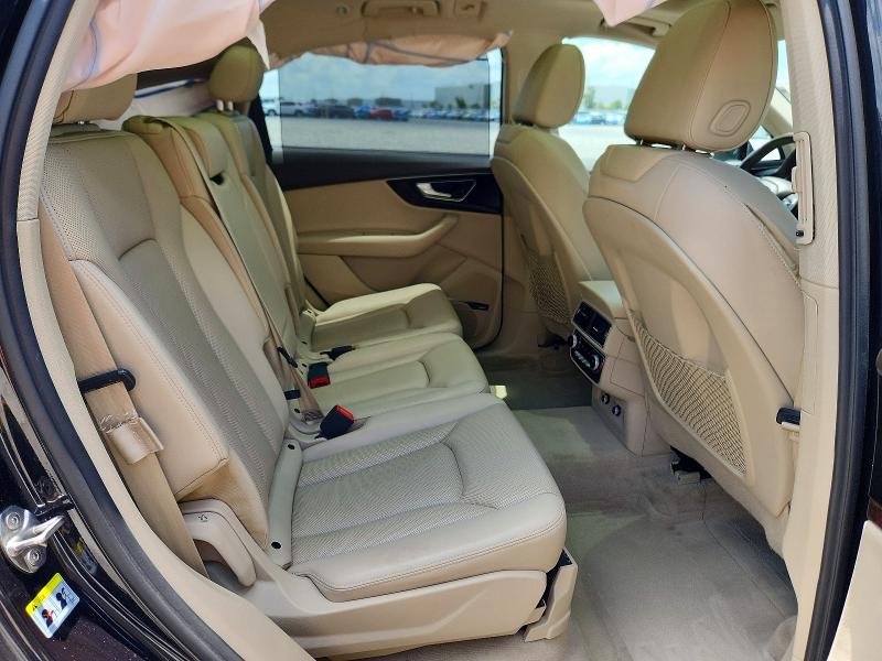 53656306 :رقم المزاد ، WA1LAAF72JD031730 vin ، 2018 Audi Q7 مزاد بيع