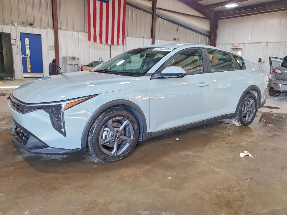 Продаж на аукціоні авто 2025 Kia K4, vin: 3KPFT4DE3SE217261, номер лоту: 54963306