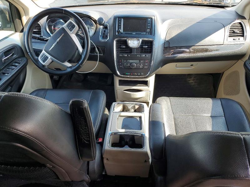 54354296 :رقم المزاد ، 2C4RC1BG1GR238180 vin ، 2016 Chrysler Town & Country مزاد بيع