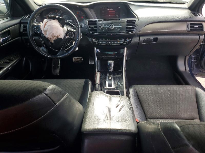 52895366 :رقم المزاد ، 1HGCR2F51HA134539 vin ، 2017 Honda Accord مزاد بيع