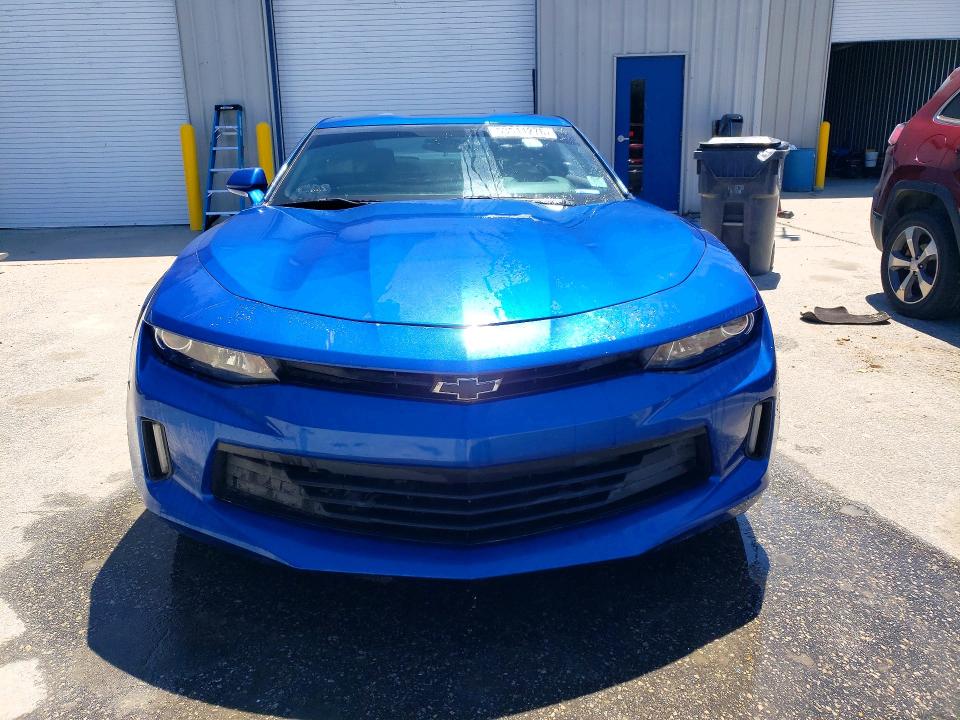 53511276 :رقم المزاد ، 1G1FB1RS6J0108826 vin ، 2018 Chevrolet Camaro مزاد بيع