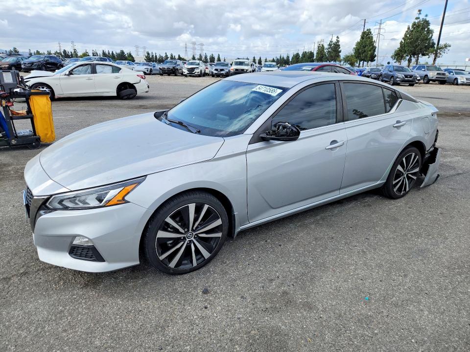 54710586 :رقم المزاد ، 1N4AL4CV5MN411676 vin ، 2021 Nissan Altima مزاد بيع