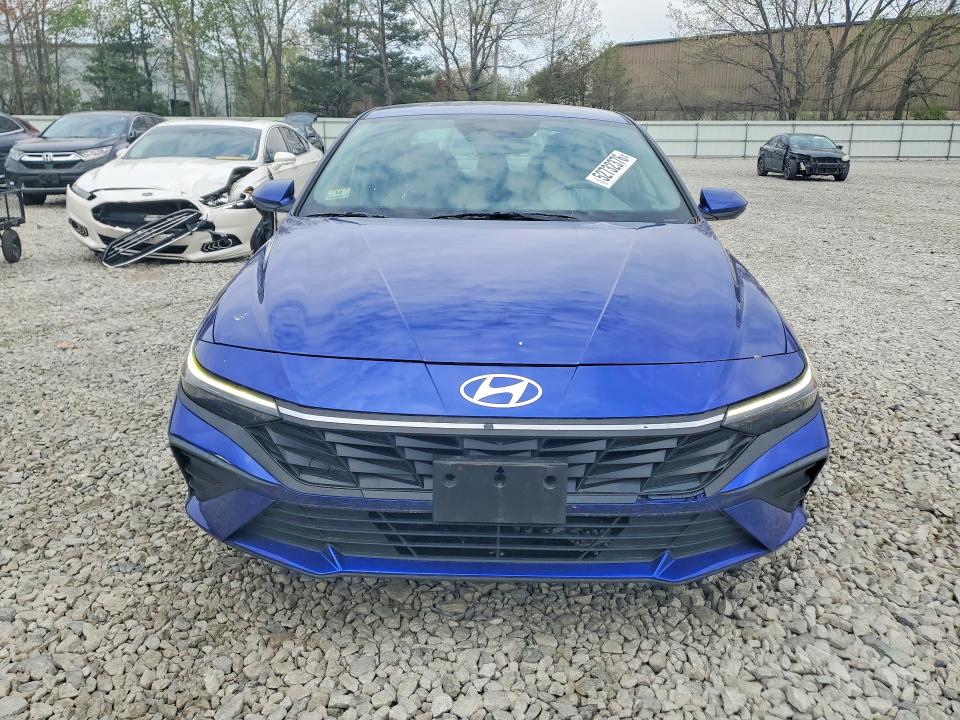 Продажа на аукционе авто 2024 Hyundai Elantra, vin: KMHLL4DG3RU637162, номер лота: 52732376