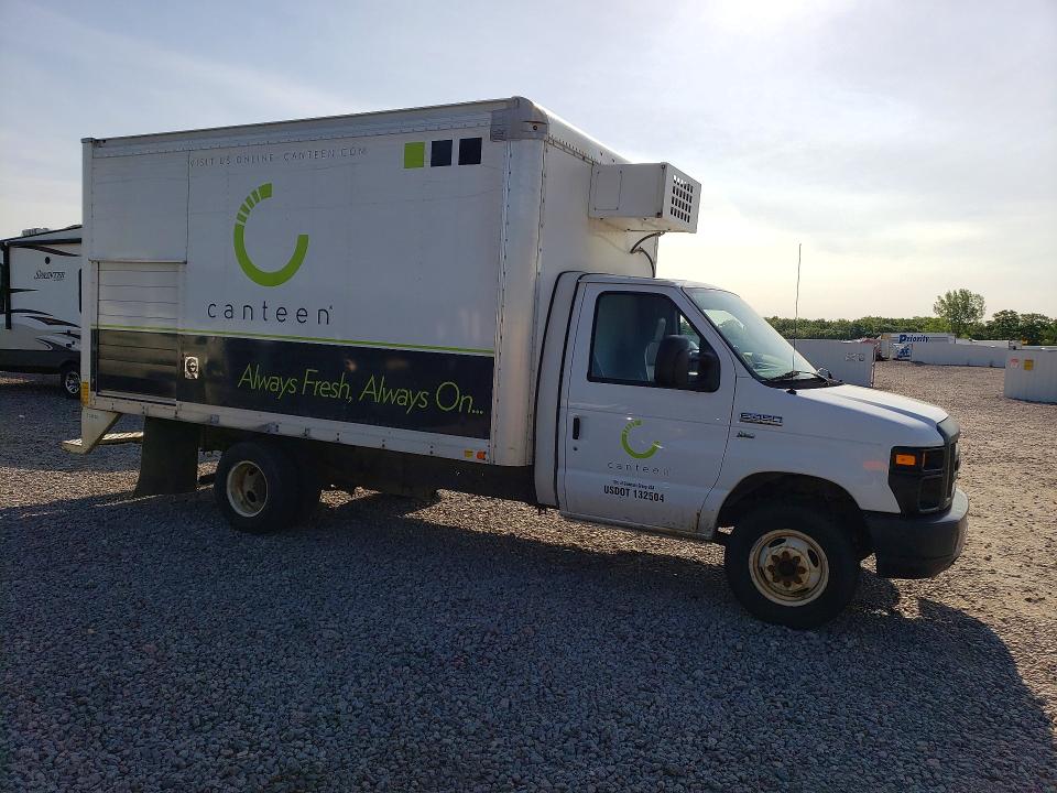 2014 Ford Econoline მანქანა იყიდება აუქციონზე, vin: 1FDWE4FLXEDA65602, აუქციონის ნომერი: 53825436