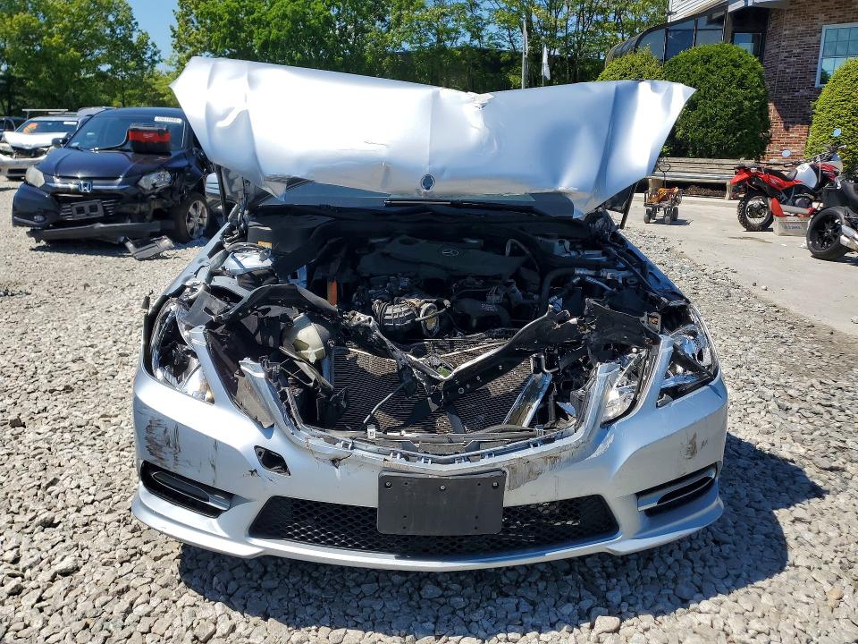 54144486 :رقم المزاد ، WDDHF8JB2DA768455 vin ، 2013 Mercedes-benz E مزاد بيع