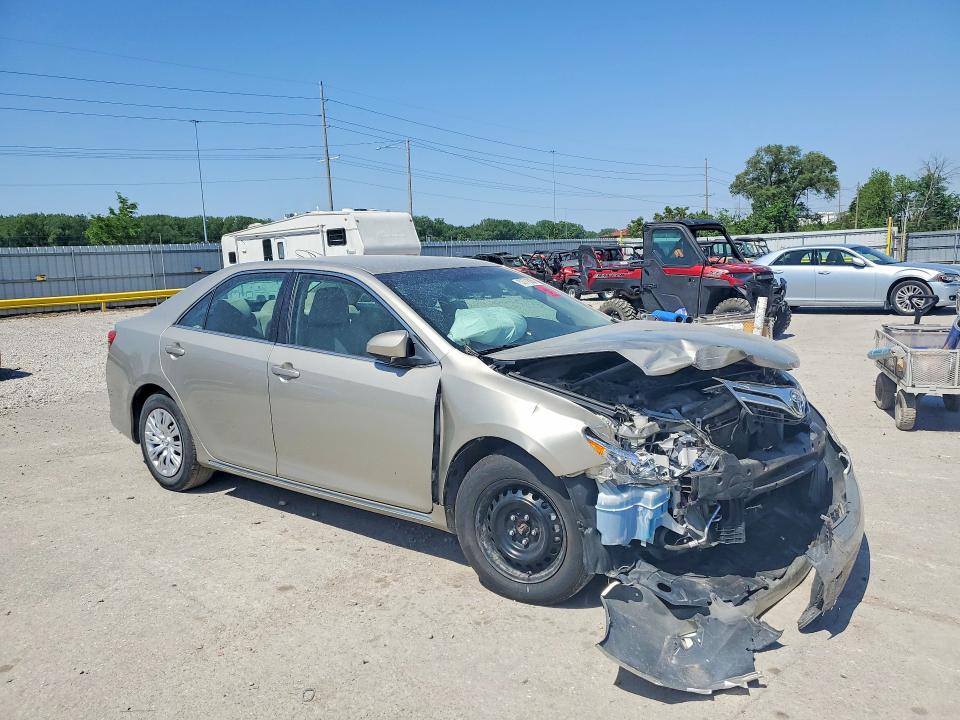 2014 Toyota Camry მანქანა იყიდება აუქციონზე, vin: 4T4BF1FK0ER384336, აუქციონის ნომერი: 53718866