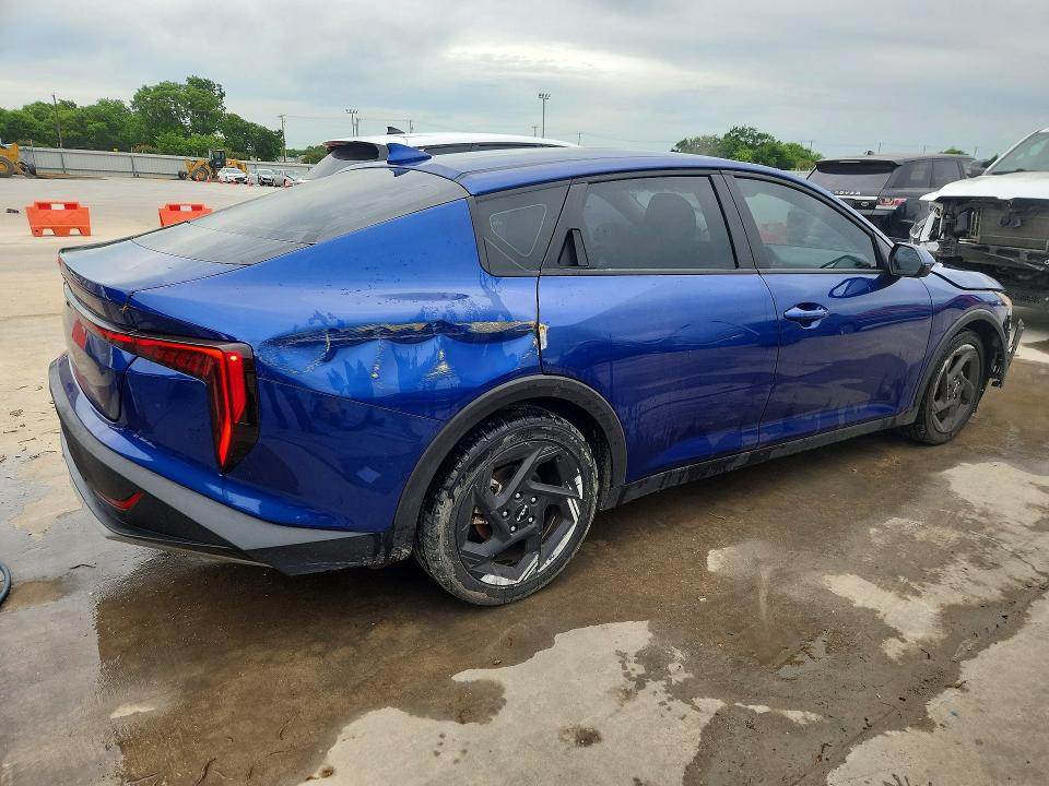 Продажа на аукционе авто 2025 Kia K4, vin: 3KPFU4DE8SE051624, номер лота: 52399106