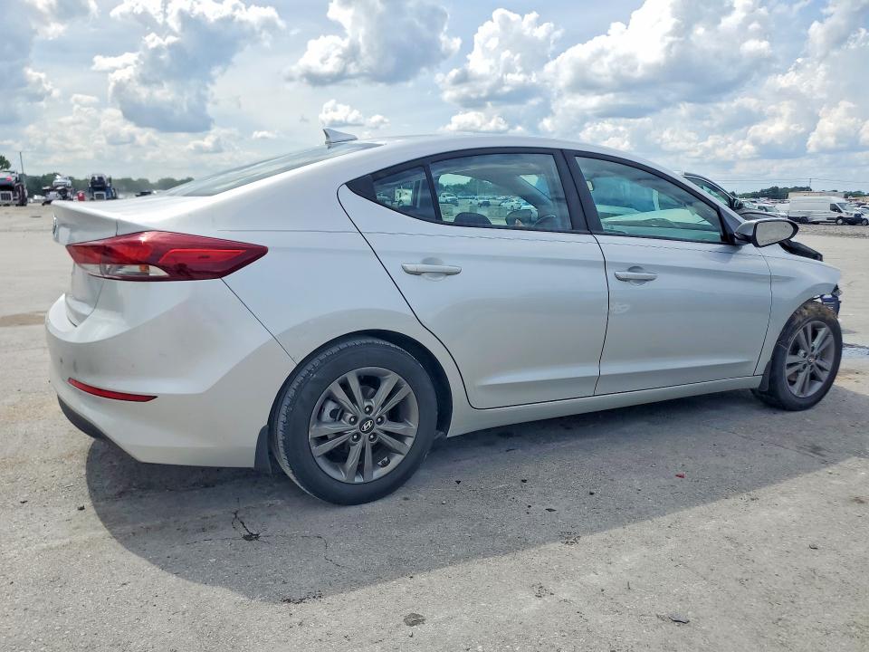 55442376 :رقم المزاد ، 5NPD84LF8JH265691 vin ، 2018 Hyundai Elantra مزاد بيع