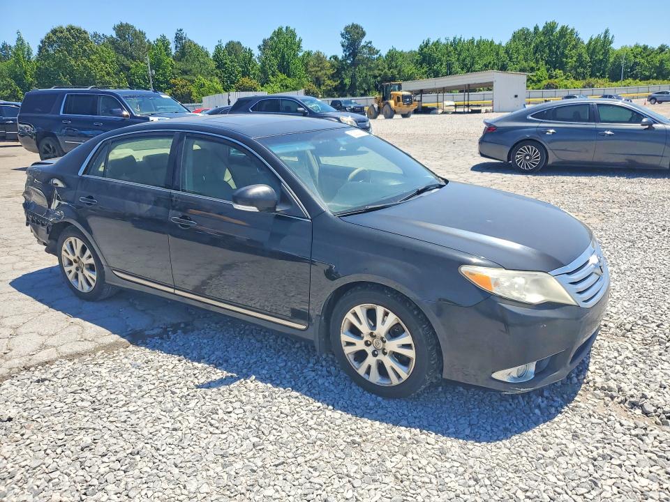 52822116 :رقم المزاد ، 4T1BK3DB4BU430315 vin ، 2011 Toyota Avalon مزاد بيع
