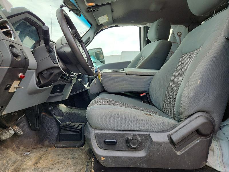 52129996 :رقم المزاد ، 1FD0X5HY6CEA71676 vin ، 2012 Ford F550 مزاد بيع