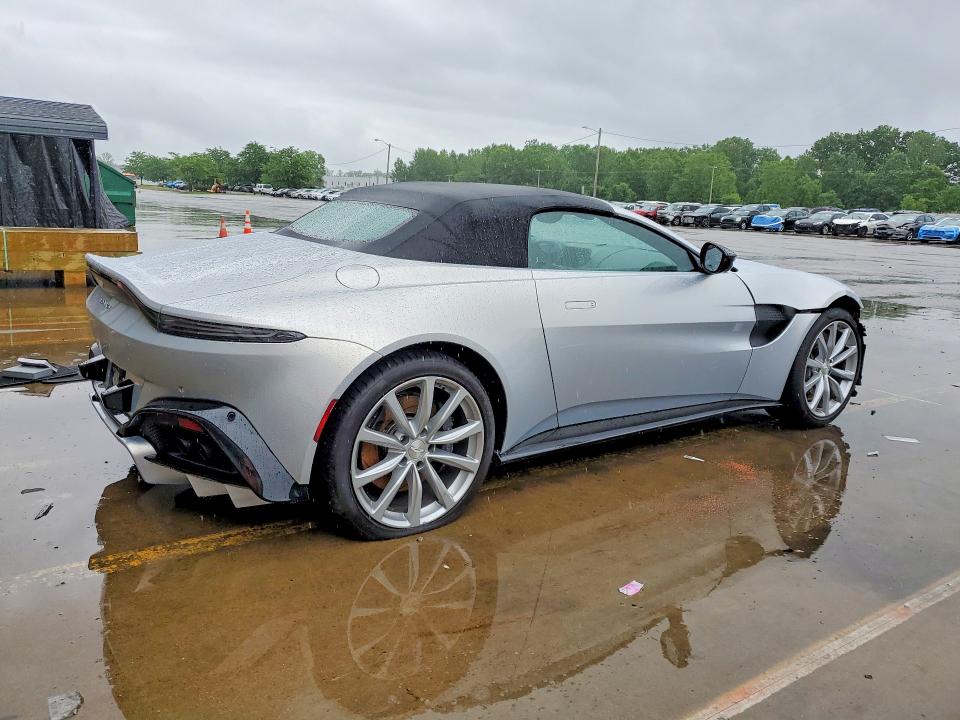 Продажа на аукционе авто 2021 Aston Martin Vantage, vin: SCFSMGBW7MGP05383, номер лота: 54772596