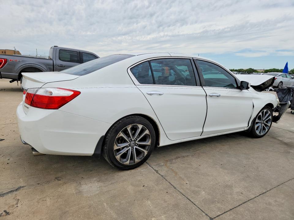Auction sale of the 2015 Honda Accord, vin: 1HGCR2F59FA243781, lot number: 52511366