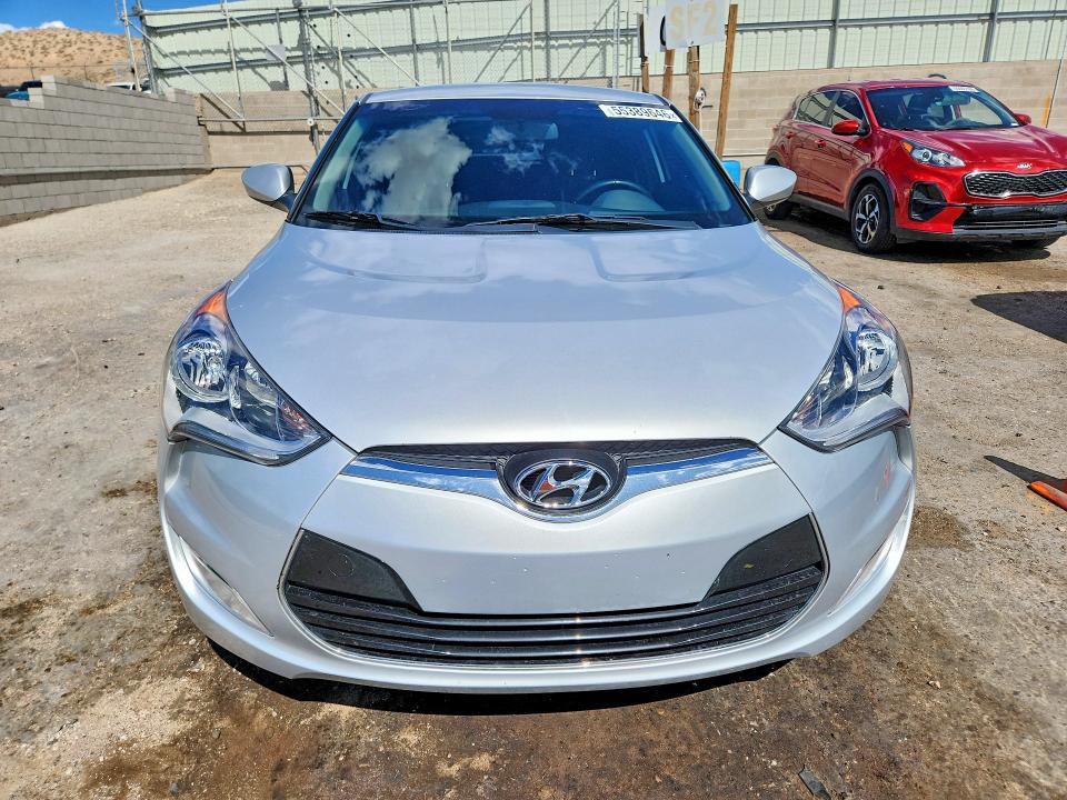 2017 Hyundai Veloster მანქანა იყიდება აუქციონზე, vin: KMHTC6ADXHU308169, აუქციონის ნომერი: 55389646