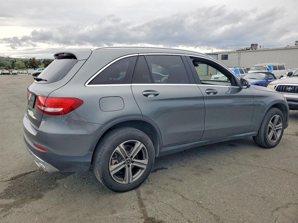 2018 Mercedes-benz Glc მანქანა იყიდება აუქციონზე, vin: WDC0G4JB7JV030047, აუქციონის ნომერი: 52513386