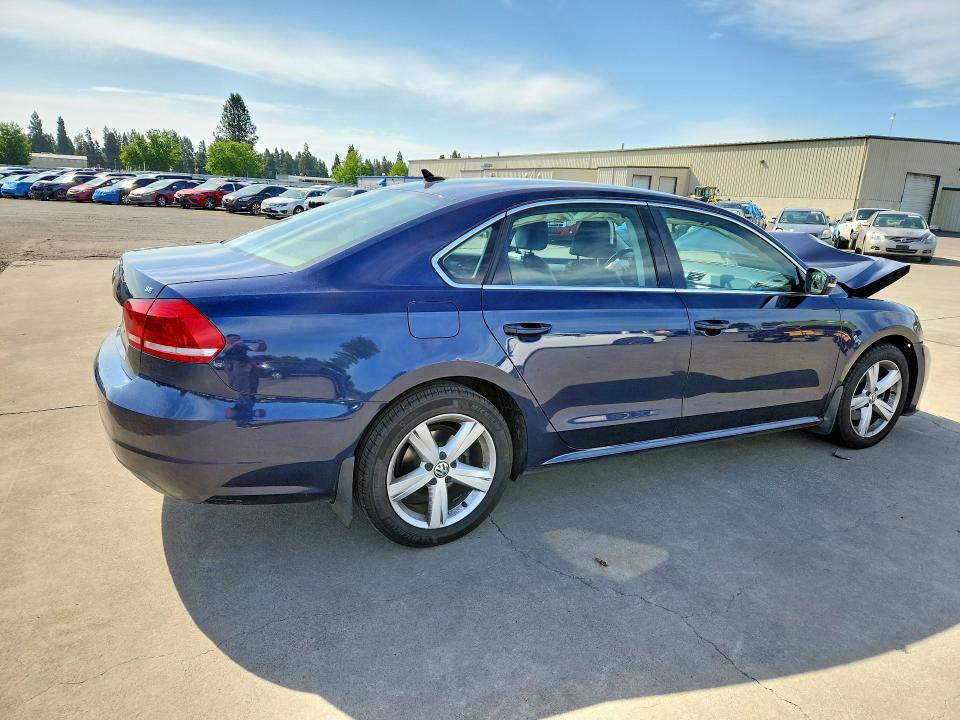 2013 Volkswagen Passat მანქანა იყიდება აუქციონზე, vin: 1VWBP7A31DC103984, აუქციონის ნომერი: 54559076