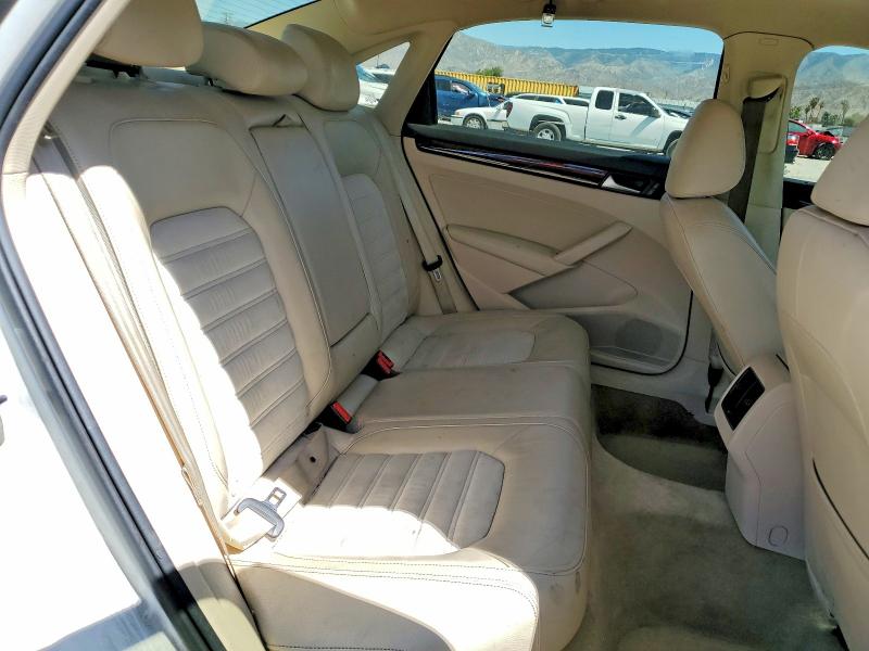 Продажа на аукционе авто 2015 Volkswagen Passat, vin: 1VWCV7A37FC003658, номер лота: 53248496