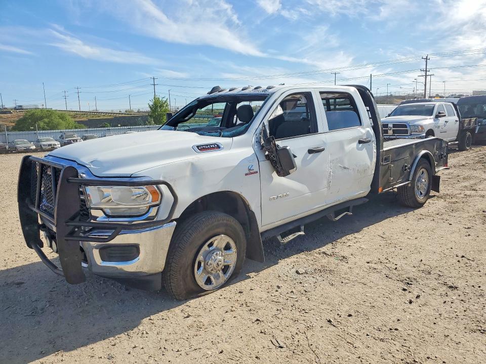 Продаж на аукціоні авто 2022 Ram 2500, vin: 3C6UR5HL2NG295423, номер лоту: 51892306