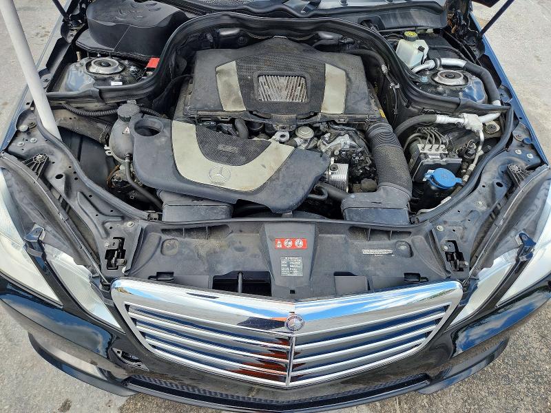 52864336 :رقم المزاد ، WDDHF8HB0BA451082 vin ، 2011 Mercedes-benz E مزاد بيع