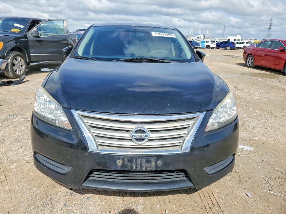 2014 Nissan Sentra მანქანა იყიდება აუქციონზე, vin: 3N1AB7AP8EL674719, აუქციონის ნომერი: 53951096
