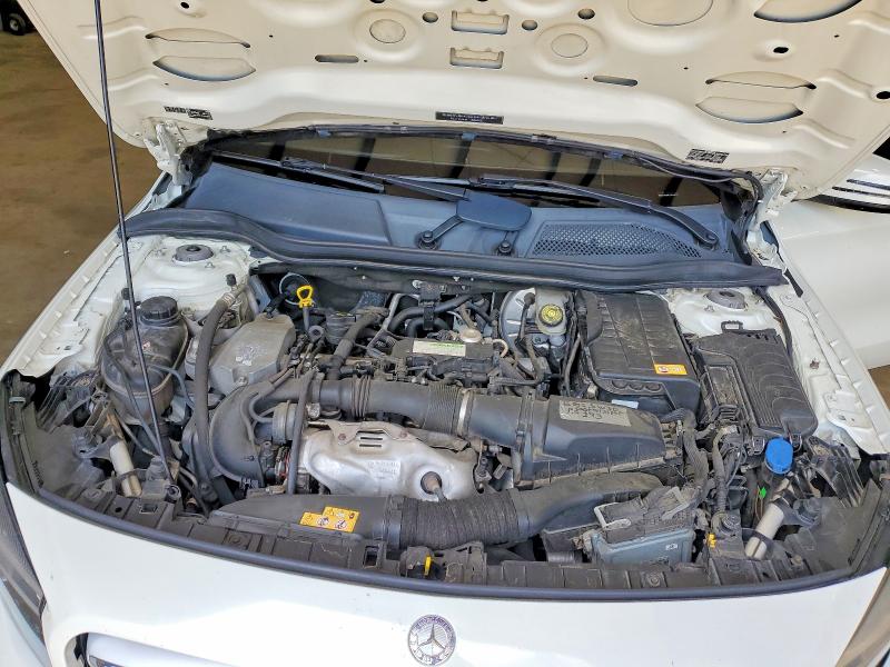 2015 Mercedes-benz Gla მანქანა იყიდება აუქციონზე, vin: WDCTG4GB4FJ129167, აუქციონის ნომერი: 54937626