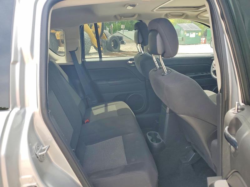52285466 :رقم المزاد ، 1J4NF1FBXBD259734 vin ، 2011 Jeep Compass مزاد بيع