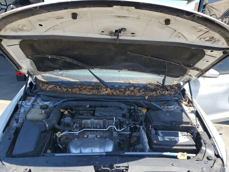 2015 Chrysler 200 მანქანა იყიდება აუქციონზე, vin: 1C3CCCBB9FN715282, აუქციონის ნომერი: 53100936