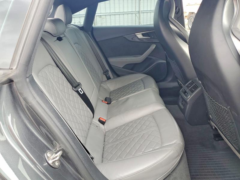 52494136 :رقم المزاد ، WAUC4CF51JA061324 vin ، 2018 Audi S5 مزاد بيع