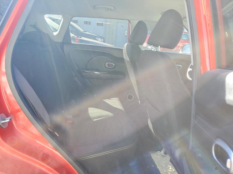 Продажа на аукционе авто 2015 Kia Soul, vin: KNDJP3A53F7810783, номер лота: 52736646
