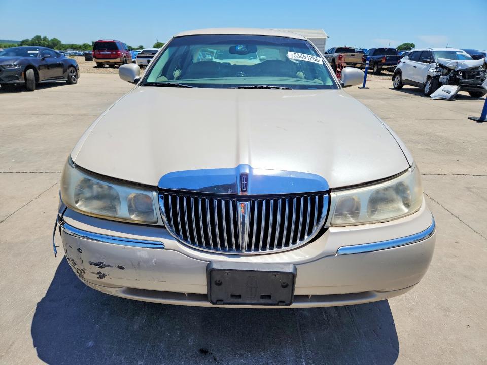 Продажа на аукционе авто 2000 Lincoln Town Car, vin: 1LNHM83W6YY877221, номер лота: 53451256