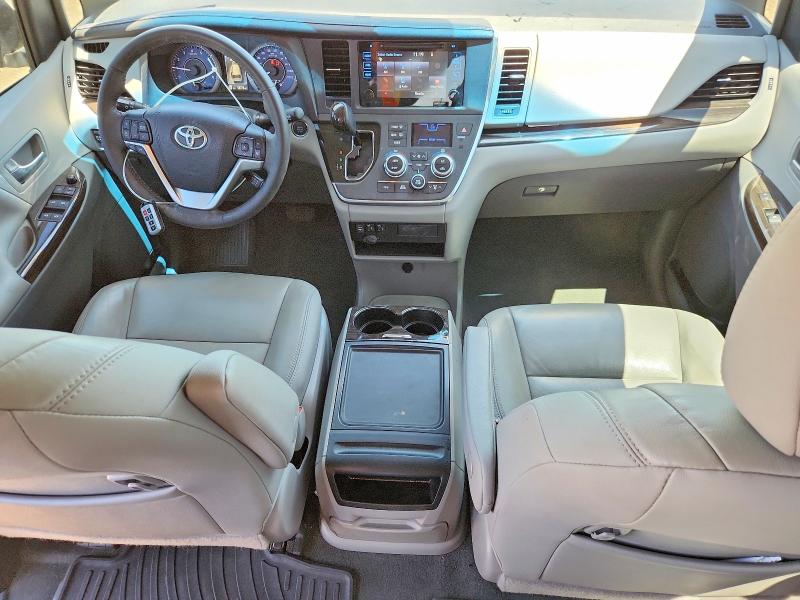 Продаж на аукціоні авто 2017 Toyota Sienna, vin: 5TDYZ3DC1HS883288, номер лоту: 54863446
