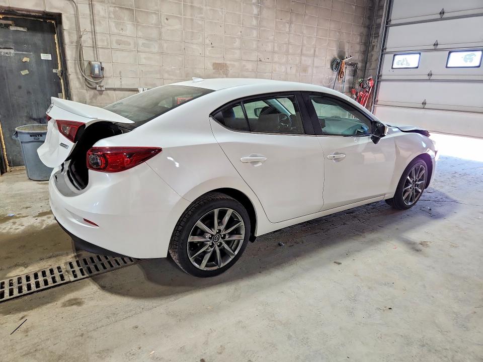 Продаж на аукціоні авто 2018 Mazda 3, vin: 3MZBN1V32JM227947, номер лоту: 54719746