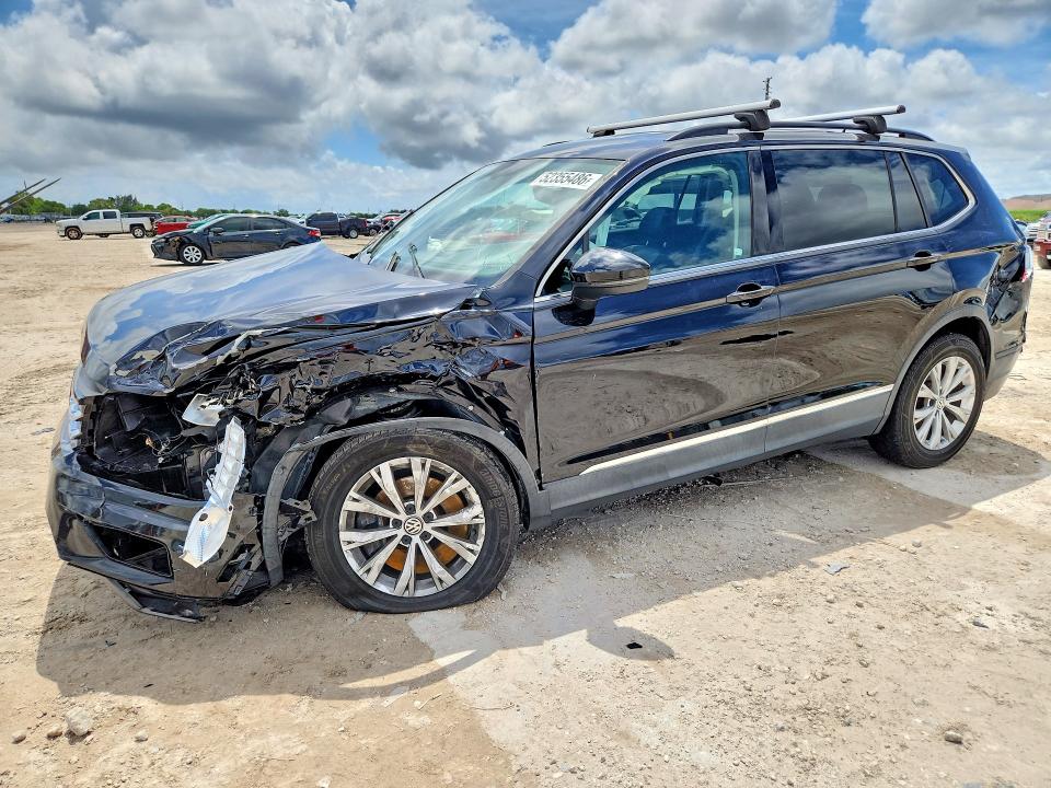 52355486 :رقم المزاد ، 3VV3B7AX4JM210161 vin ، 2018 Volkswagen Tiguan مزاد بيع