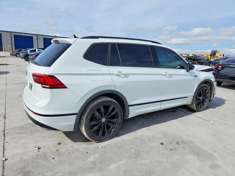 54965786 :رقم المزاد ، 3VV3B7AX5MM006344 vin ، 2021 Volkswagen Tiguan مزاد بيع
