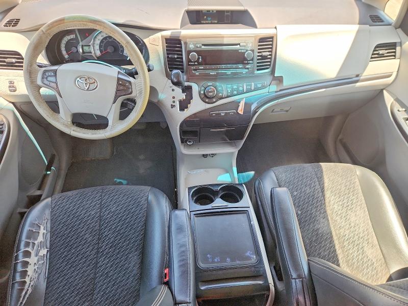 2014 Toyota Sienna მანქანა იყიდება აუქციონზე, vin: 5TDXK3DC4ES521239, აუქციონის ნომერი: 53352146