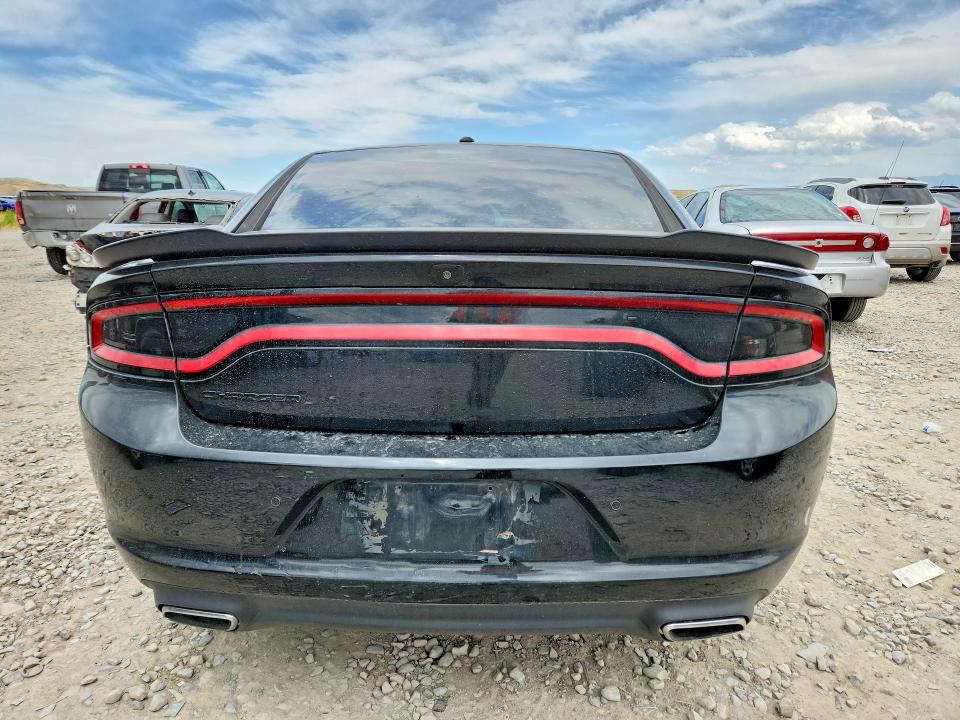 55360436 :رقم المزاد ، 2C3CDXBG7JH272762 vin ، 2018 Dodge Charger مزاد بيع
