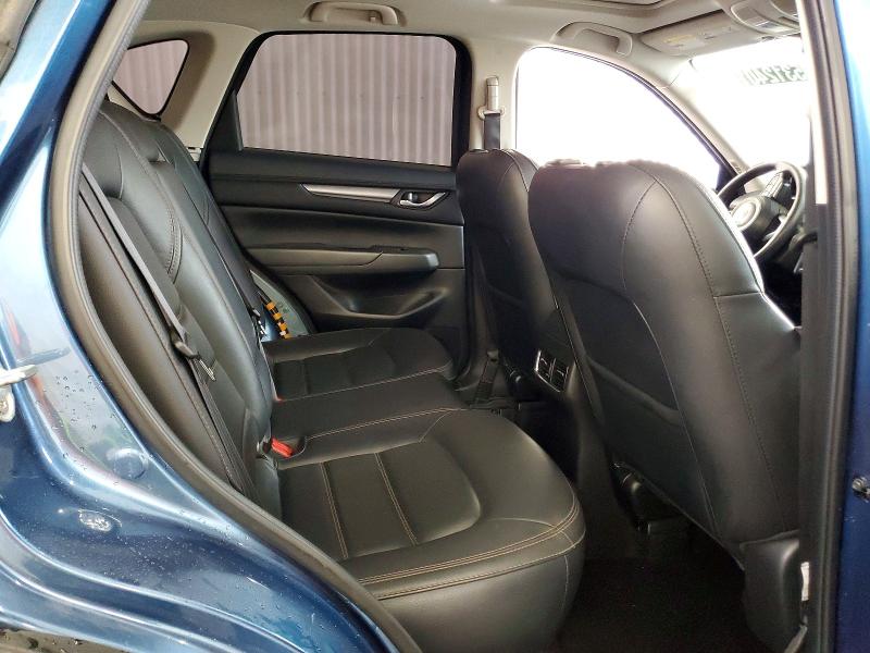 Продаж на аукціоні авто 2022 Mazda Cx-5, vin: JM3KFBCM0N1581428, номер лоту: 53124016