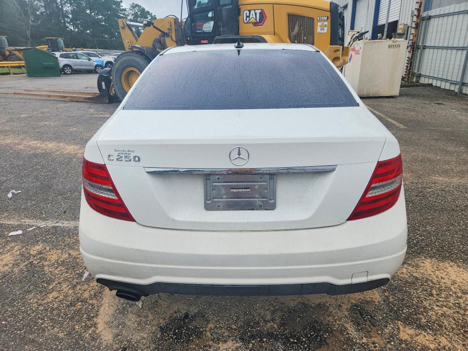 Продаж на аукціоні авто 2013 Mercedes-benz C, vin: WDDGF4HB2DR296334, номер лоту: 54206276