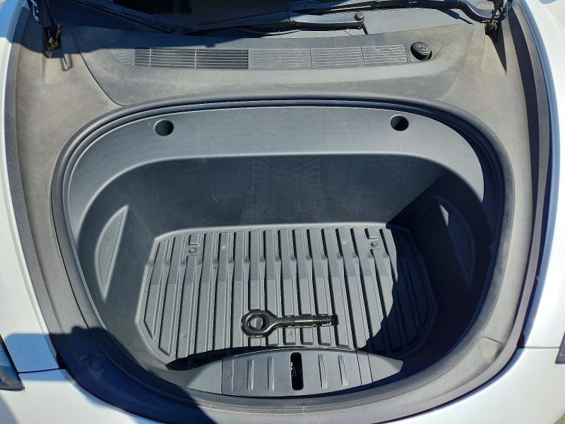 53265186 :رقم المزاد ، 5YJ3E1EA3NF112256 vin ، 2022 Tesla Model 3 مزاد بيع