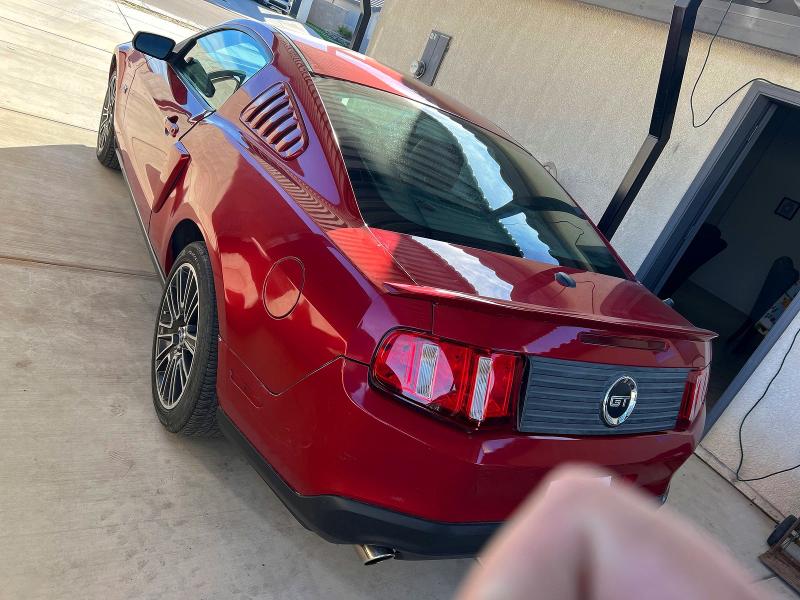 55025306 :رقم المزاد ، 1ZVBP8CH9A5118120 vin ، 2010 Ford Mustang مزاد بيع